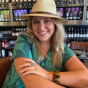 Meet your Posher, Mary